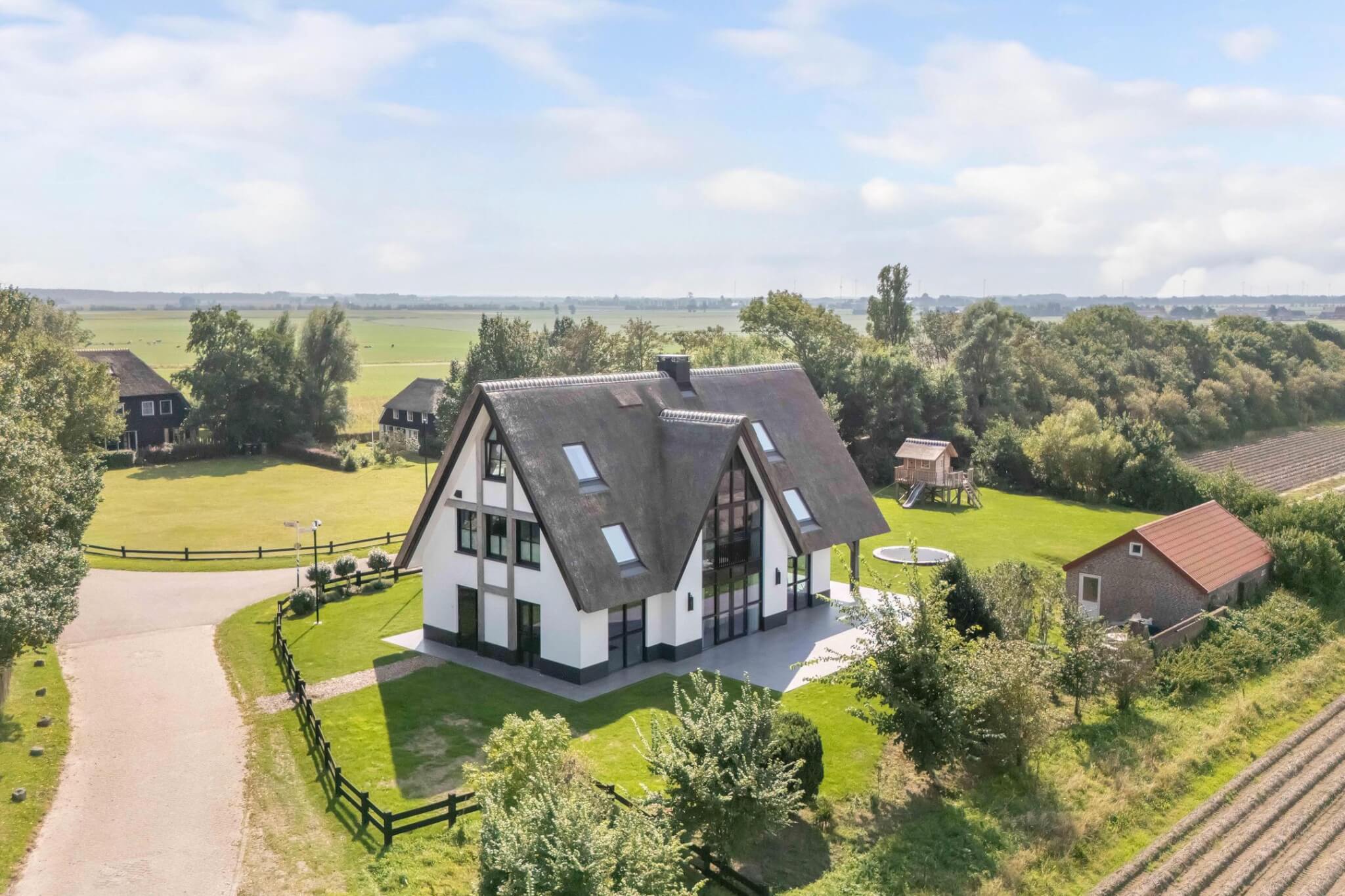 Exclusieve aandacht voor jouw woning verkoop? Dat doet KlikBrik …